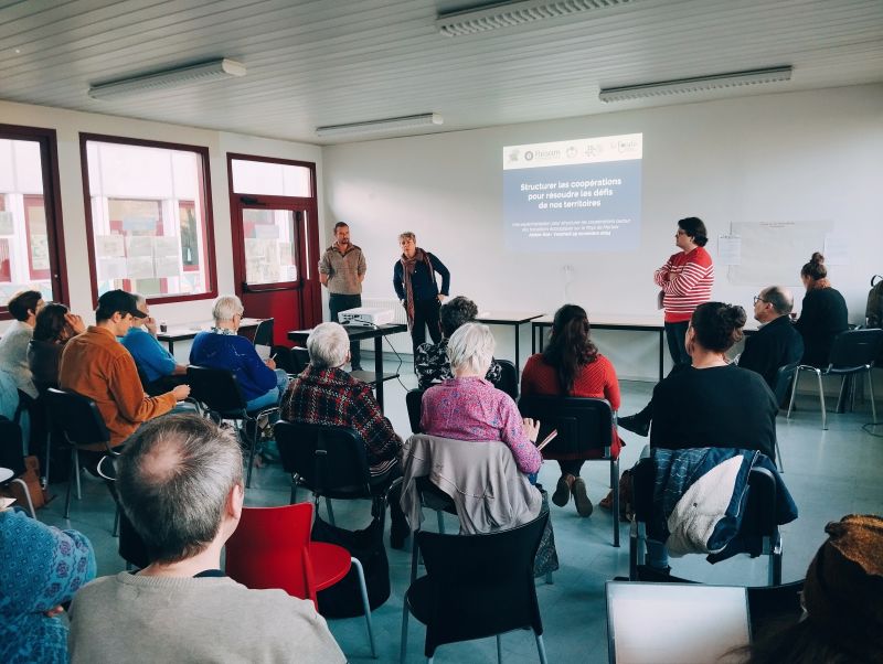 10e et dernière journée de la communauté d’action des transitions en Pays de Morlaix au centre social Carré d’As le 29 novembre 2024 © Fanny Kerrien-Allais/Résam 